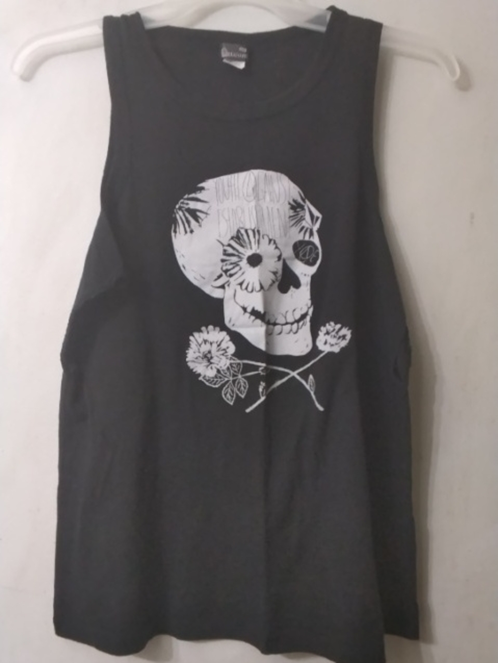Volcom Black Tank Top Distressed with White Floral Skull Graphic Women's Sz M